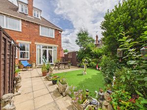 Garden- click for photo gallery